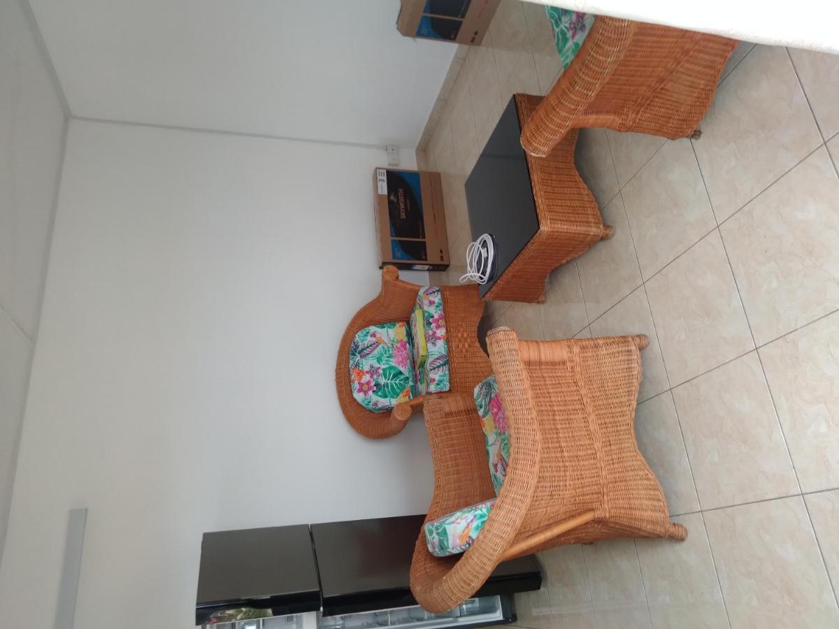 Chez Bablou Apartment กรองด์เบย์ ภายนอก รูปภาพ